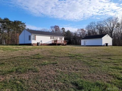 218 Johnson Mill Rd, Bumpass, VA 23024 photo 2