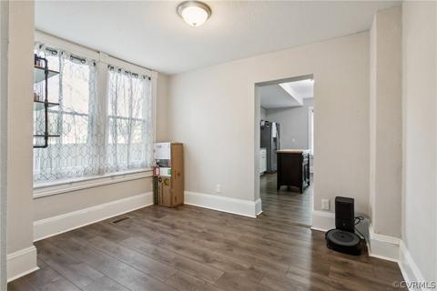 42 Locust Ave, Hampton, VA 23661 photo 9