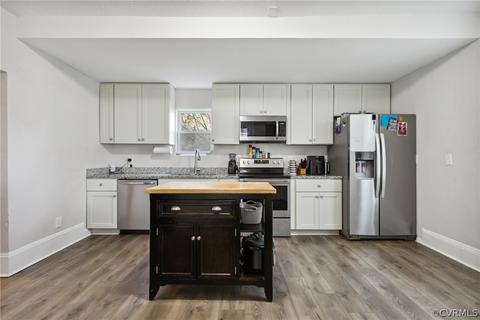 42 Locust Ave, Hampton, VA 23661 photo 5