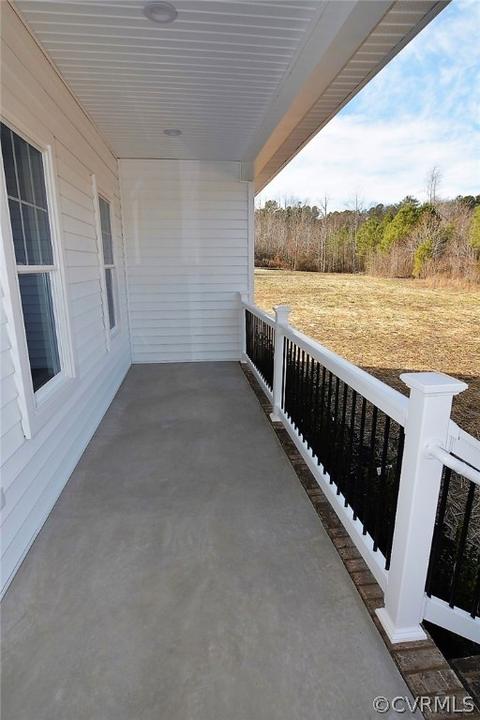 19095 Spriggs Rd, Sutherland, VA 23885 photo 4