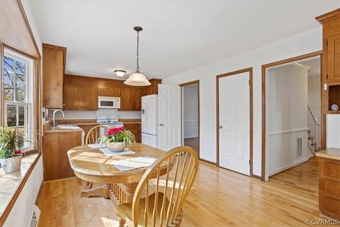 623 Glenmeadow Rd, Midlothian, VA 23114 photo 13