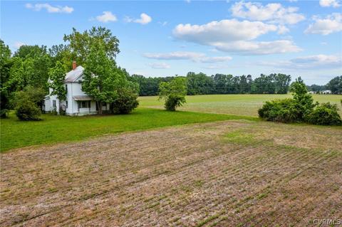 21108 Horseshoe Rd, Carson, VA 23830