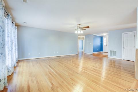 7490 Eagle Point Dr, Quinton, VA 23141 photo 8