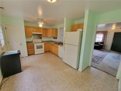 9666 Lockberry Ridge Loop, Richmond, VA 23237 photo 4