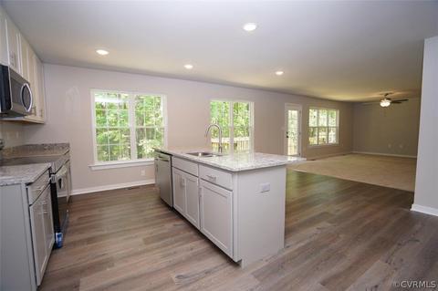 1709 Dispatch Rd, Quinton, VA 23141 photo 13