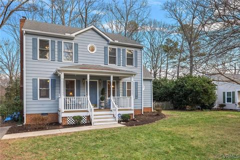 7407 Count Fleet Dr, Midlothian, VA 23112 photo 2