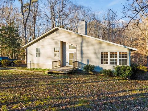 6169 Shady Ln, Gloucester, VA 23061 photo 1