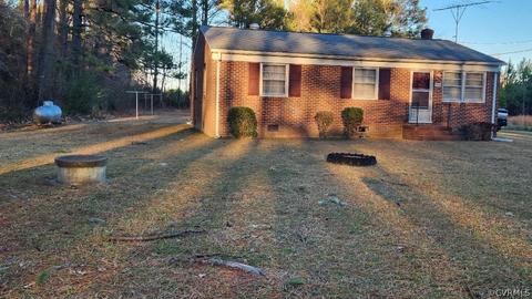 1970 Little Low Ground Rd, Emporia, VA 23847