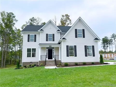 9301 Craftsbury Dr, Midlothian, VA 23112