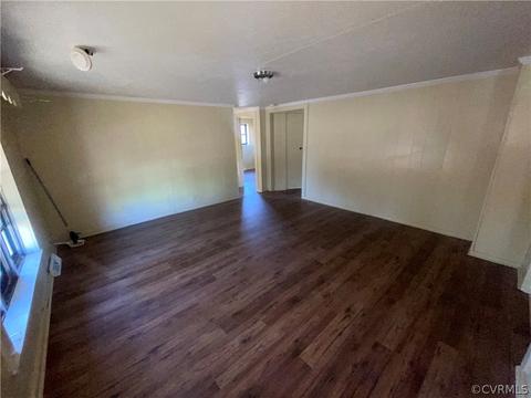 200 S Amelia Ave, Blackstone, VA 23824 photo 5