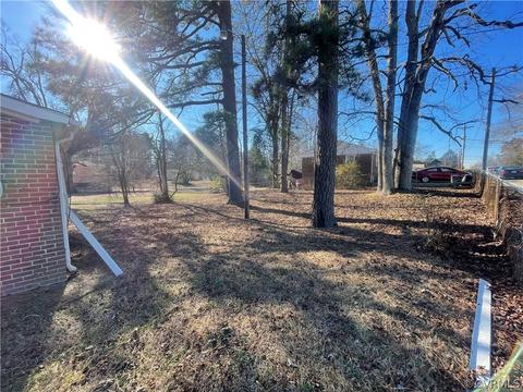200 S Amelia Ave, Blackstone, VA 23824 photo 13