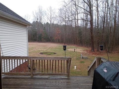 20525 Horseshoe Rd, Carson, VA 23830 photo 3