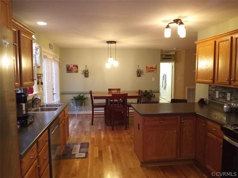 20525 Horseshoe Rd, Carson, VA 23830 photo 12