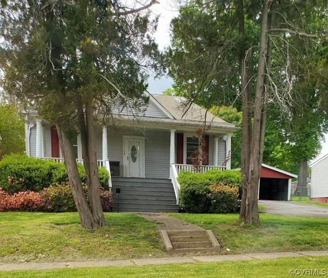 518 E Virginia Ave, Crewe, VA 23930
