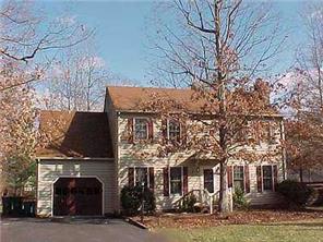 2505 Tanglebrook Rd, Midlothian, VA 23112 photo 1