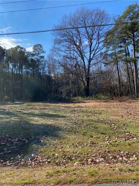 256 Shady Ln, White Stone, VA 22578
