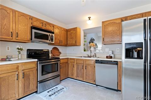 5611 Chatmoss Rd, Midlothian, VA 23112 photo 7