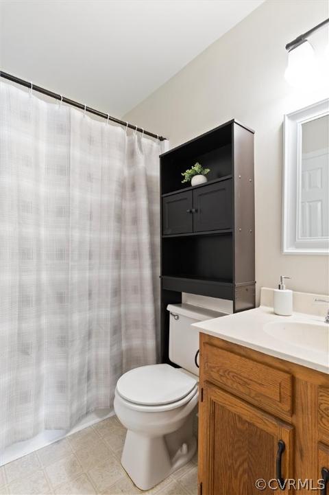5611 Chatmoss Rd, Midlothian, VA 23112 photo 13