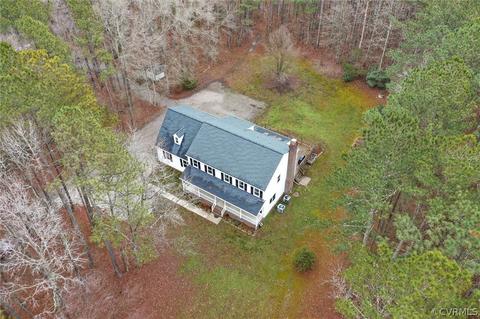 8135 E Patrick Henry Rd, Ashland, VA 23005
