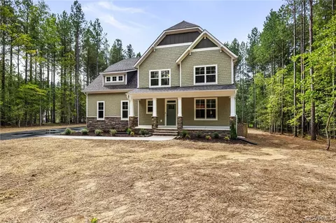 17301 Beach Rd, Chesterfield, VA 23838