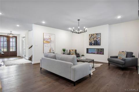 4532 Bacova Club Ct, Glen Allen, VA 23059