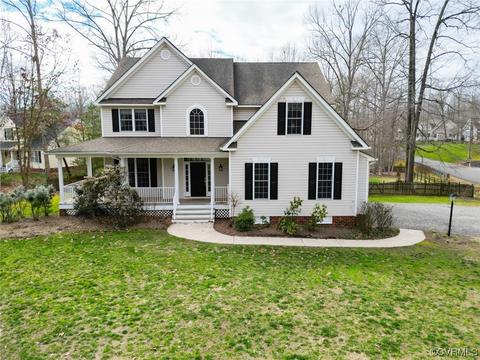 8286 Christian Ridge Dr, Mechanicsville, VA 23111