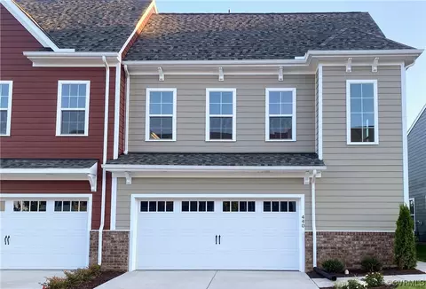 440 Randolph View Dr, Midlothian, VA 23114