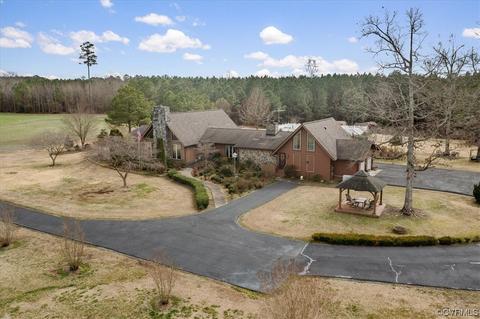 33296 Shingleton Rd, Waverly, VA 23890 photo 1
