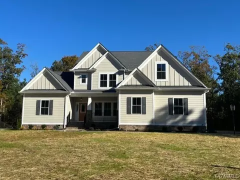 9620 Seven Sisters Dr, Ashland, VA 23005