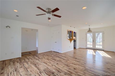 3974 Hickory Fork Rd, Gloucester, VA 23061 photo 5