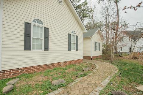 4522 Heidi Ter, Midlothian, VA 23112 photo 3