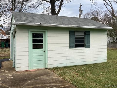 8906 Freestone Ave, Henrico, VA 23229 photo 17