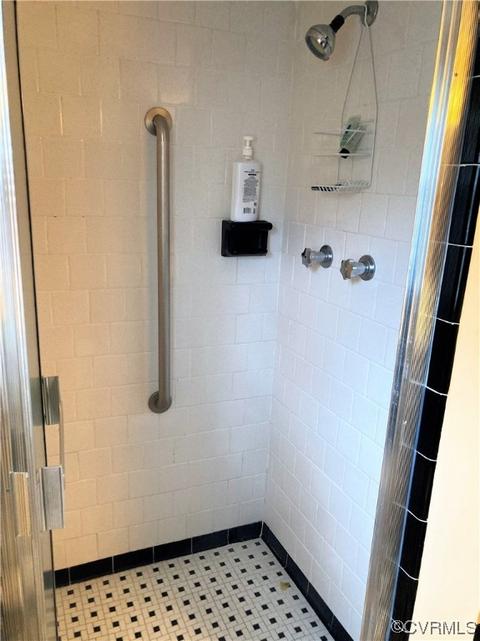 8906 Freestone Ave, Henrico, VA 23229 photo 13