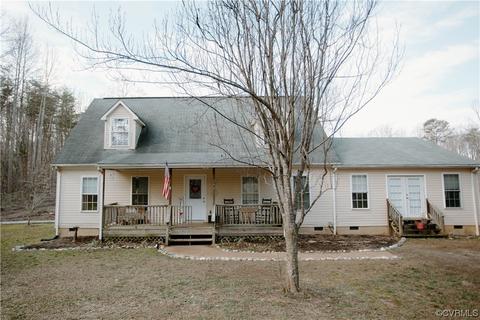 193 Deer Run, Farmville, VA 23901