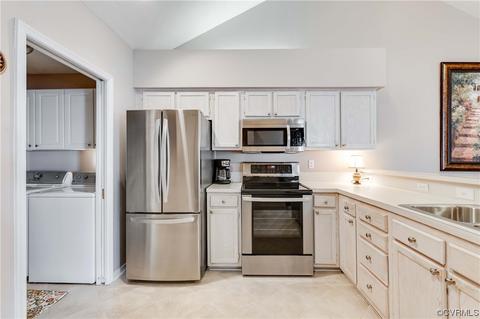 1334 Tannery Cir, Midlothian, VA 23113 photo 12