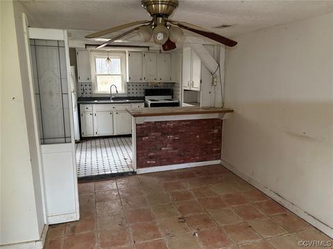 1831 S Waterside Dr, Lanexa, VA 23089 photo 11
