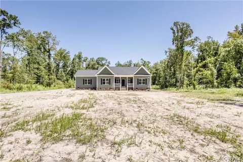 10465 Duncan Rd, North Dinwiddie, VA 23803