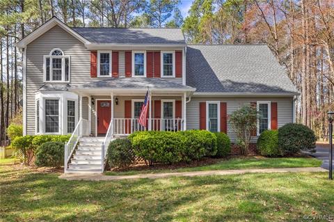 5612 Houndmaster Rd, Midlothian, VA 23112 photo 1
