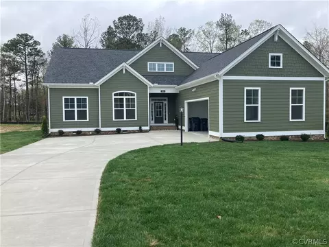 9254 Kinnerton Dr, Midlothian, VA 23112