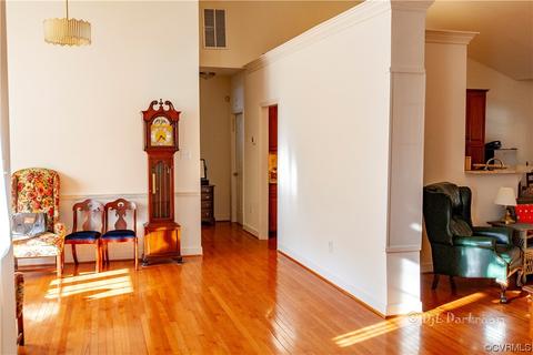 11607 Explorer Dr, Midlothian, VA 23114 photo 2
