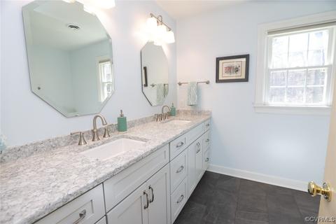 10911 Pegwell Dr, Midlothian, VA 23113 photo 38