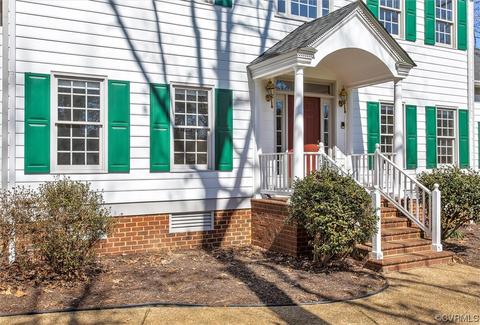 5602 Maple Brook Ct, Midlothian, VA 23112 photo 3