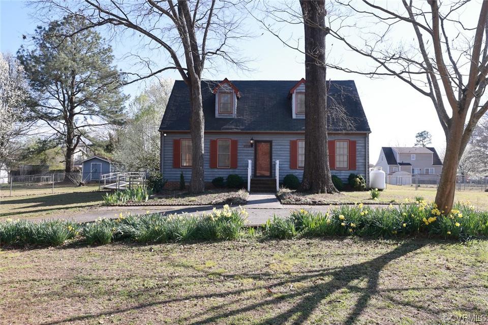 3710 Burnham Dr, Hopewell, VA 23860 47 Photos MLS 2305380 Movoto