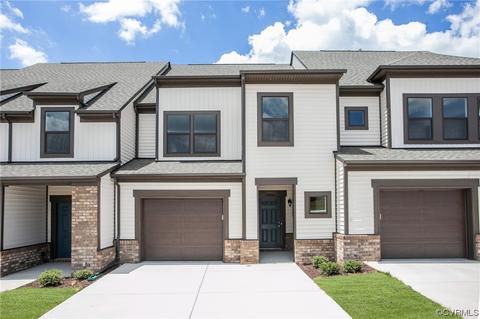 3707 Irby Pond Dr, Midlothian, VA 23112