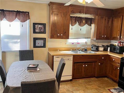 13900 Hackberry Rd, Chester, VA 23836 photo 9