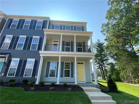 13876 Randolph Pond Ln, Midlothian, VA 23114