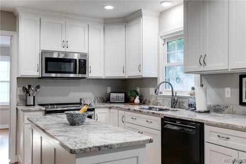 14203 Candlewick Rd, Midlothian, VA 23112 photo 12