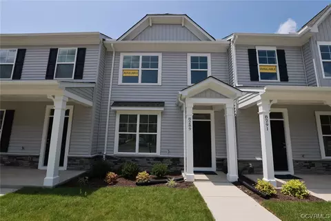 8289 Scott Commons Dr, Richmond, VA 23227