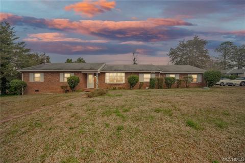 6400 Hackney Ct, North Chesterfield, VA 23234