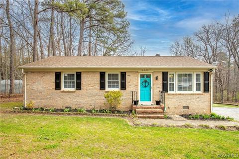 6009 Elm St, Church Road, VA 23833